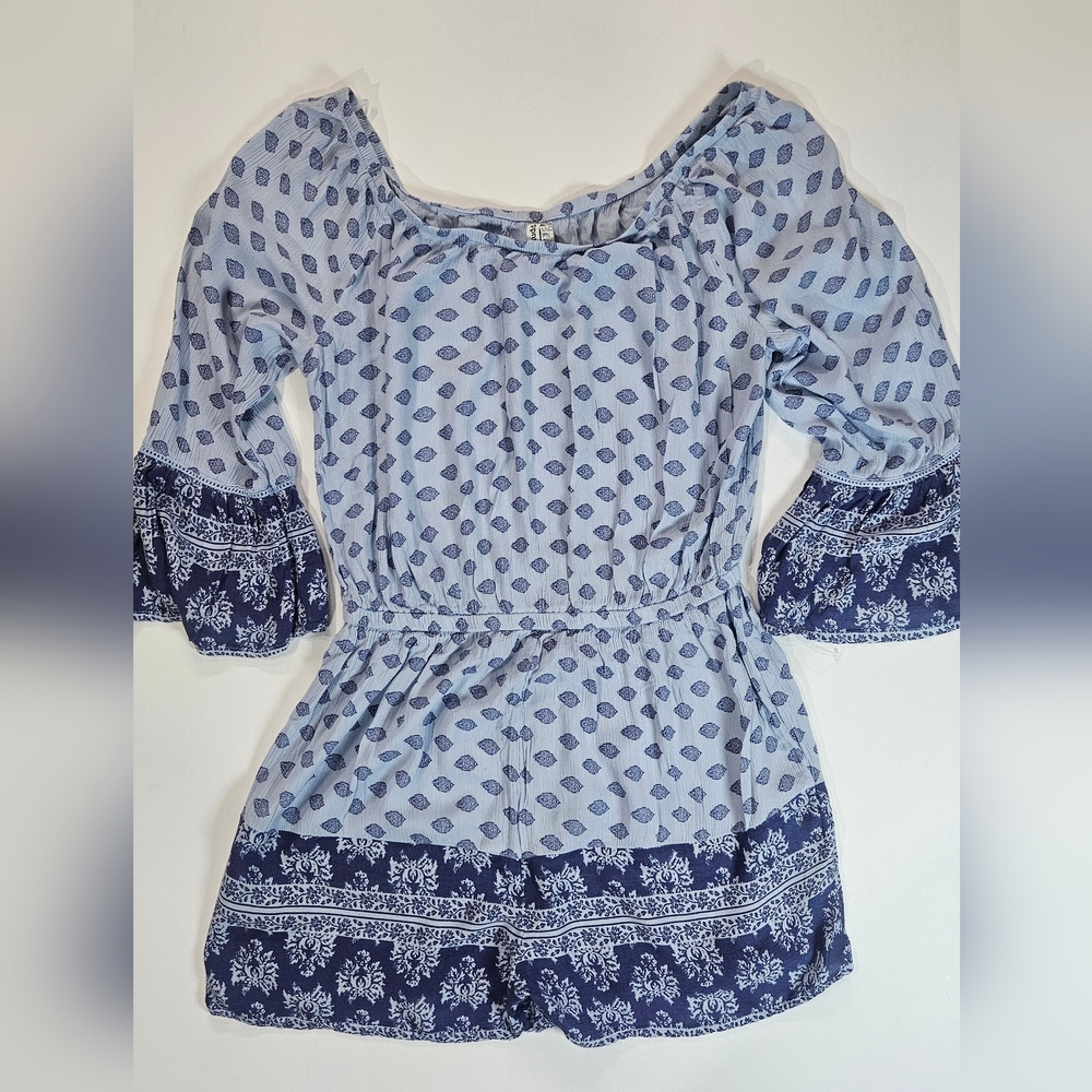 Mudd Womens Romper Size Medium Blue Floral Paisley Boho Inspired Cottagecore